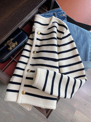 Casual O-neck Stripe Knitted Short Tops