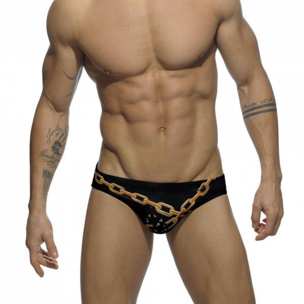 Retro Revival Signature Styles Making a Comeback