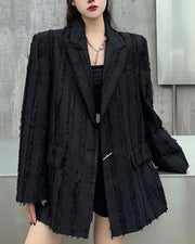 女士黑色超大西装外套提升您的造型