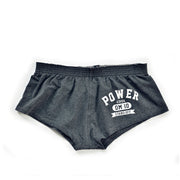 Edzőtermi fitnesz férfiaknak, akik rövidnadrágot futnak