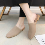 Sila™ 328 နိမ့်သော ဒေါက်ဖိနပ် အပြားလိုက် ဖိနပ်များ ဝတ်ဆင်ပါ။