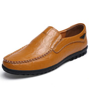 Këpucë lëkure të rastësishme për burra