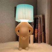 장난 꾸러기 소년 창조적 인 테이블 램프 독특한 LED 야간 조명