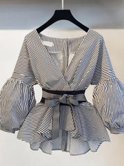 Модная жаночая блузка-кашуля з рукавом-ліхтарыкам