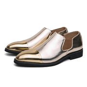 Qəşəng Qızılı Faux Dəri Kişi Slip on Ayaqqabı