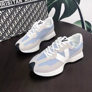 Кросівки жіночі V-образні білі спортивні туфлі