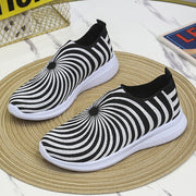 Pambabaeng Sapatos Magaan na Flats Shoes Sneakers